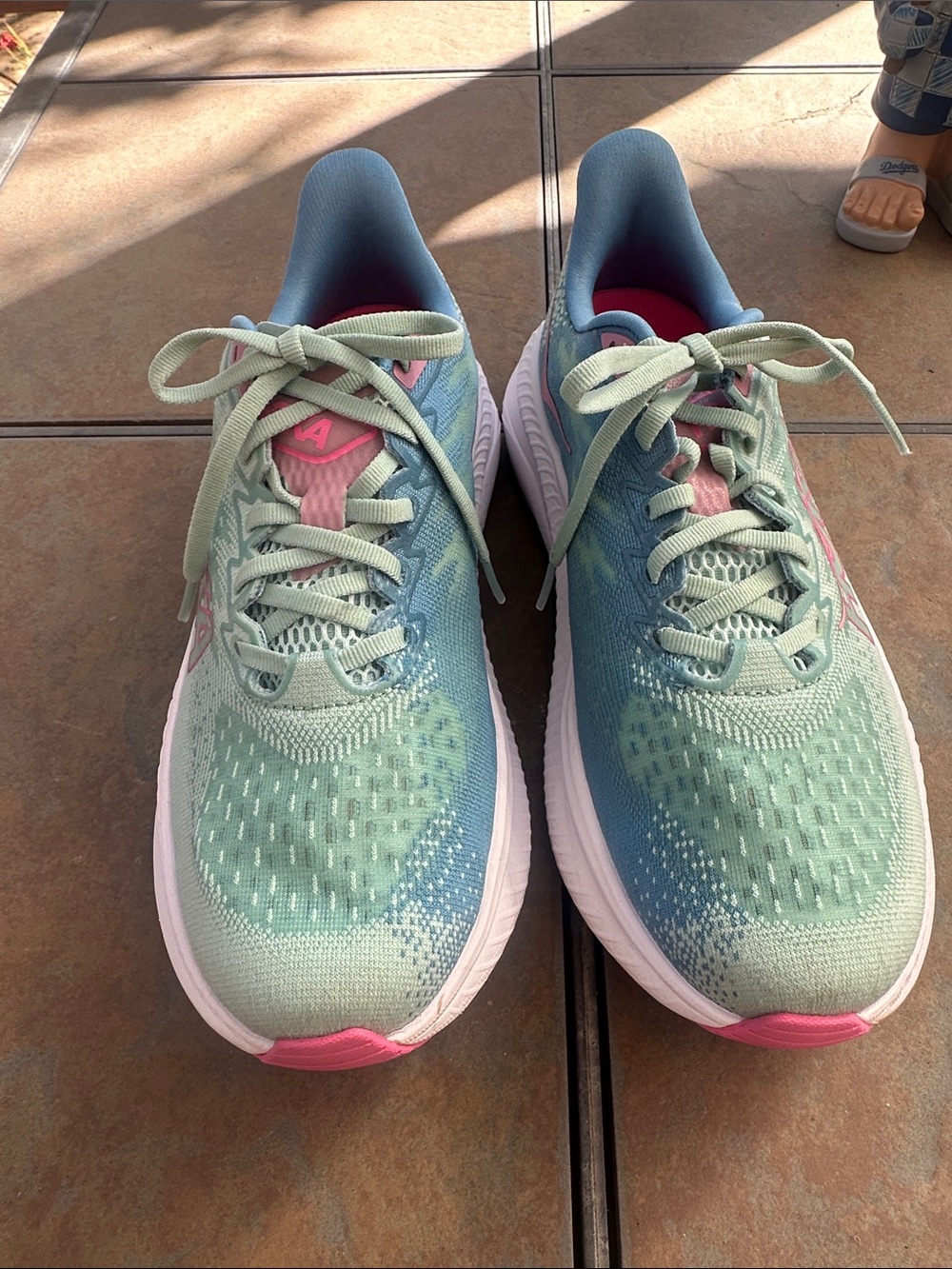 Like New Hoka Women's Athletic Shoes in Mint Green, Teal & Pink Size 8.5